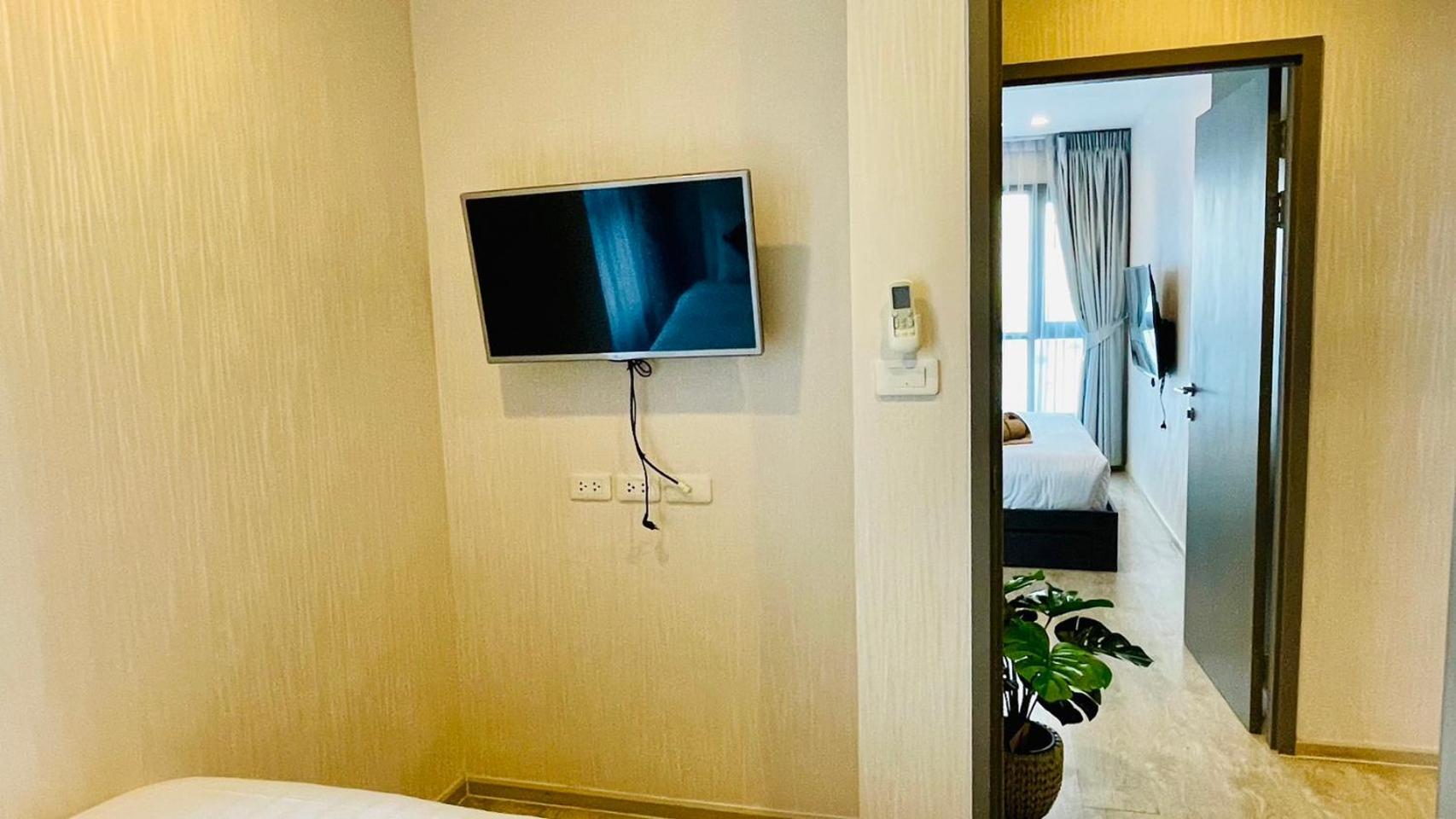 The Base Central Pattaya 2 Bed 2 Bath By Numam Ngoại thất bức ảnh